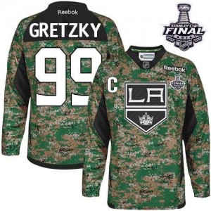 Reebok Los Angeles Kings 99 Youth Wayne Gretzky Authentic Camo Veterans Day Practice 2014 Stanley Cup NHL Jersey